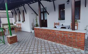 Guest House Baba Lluka