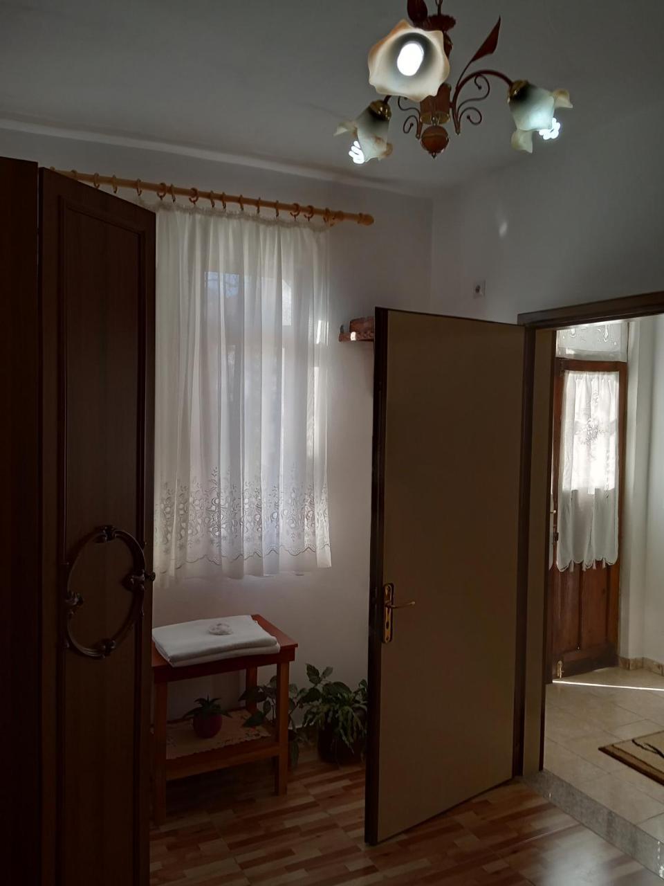 Guest House Baba Lluka Berat Extérieur photo